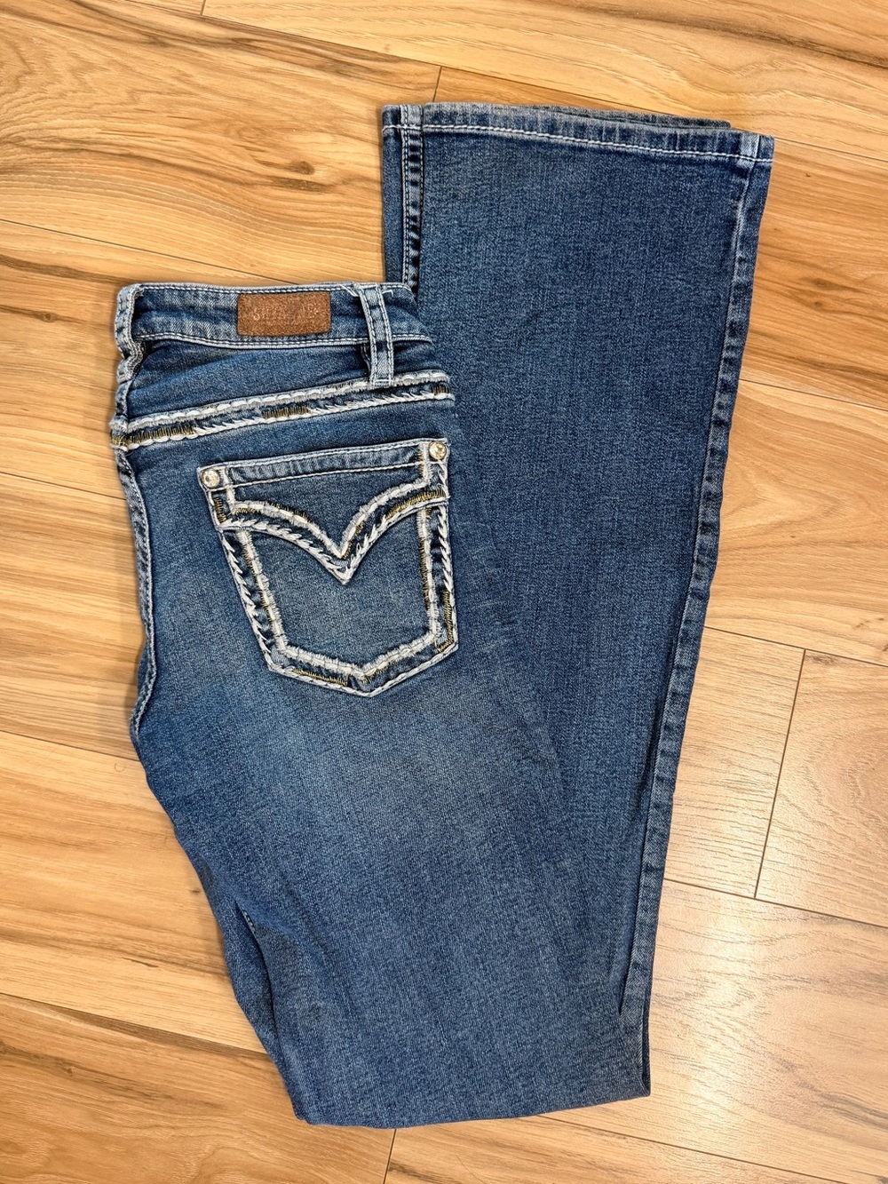 Shyanne Women's Dark Blue Bootcut Jeans with Embroidered Back Pocket